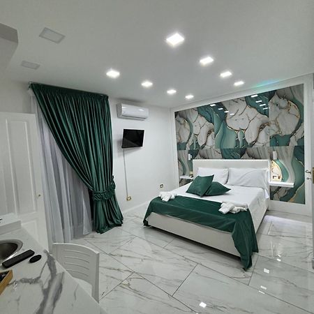 Suite Campanile Неаполь Экстерьер фото